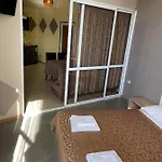 Apartament Danita & Diva Restaurant Bbq&pool Bar *