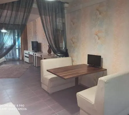 Lägenhet Danita & Diva Restaurant Bbq&pool Bar Varna