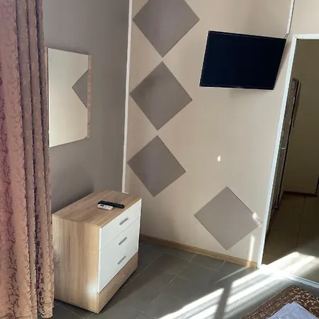 Lägenhet Danita & Diva Restaurant Bbq&pool Bar