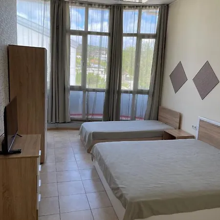 Lägenhet Danita & Diva Restaurant Bbq&pool Bar