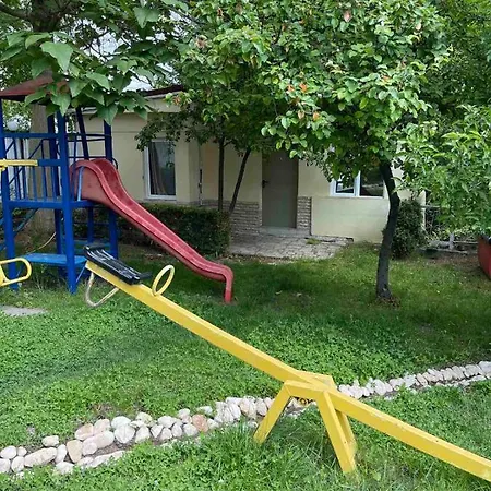 Danita & Diva Restaurant Bbq&pool Bar * Varna