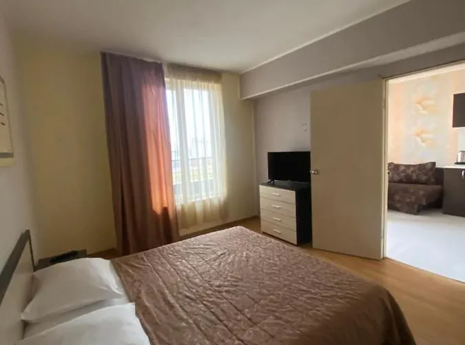 Danita & Diva Restaurant Bbq&pool Bar Várna