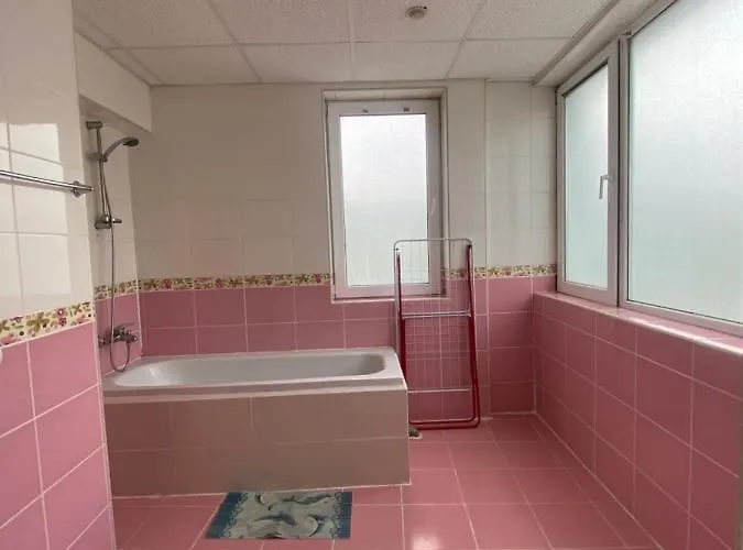 Danita & Diva Restaurant Bbq&pool Bar * Várna