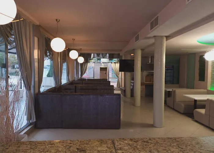 Danita & Diva Restaurant Bbq&pool Bar Apartman Várna